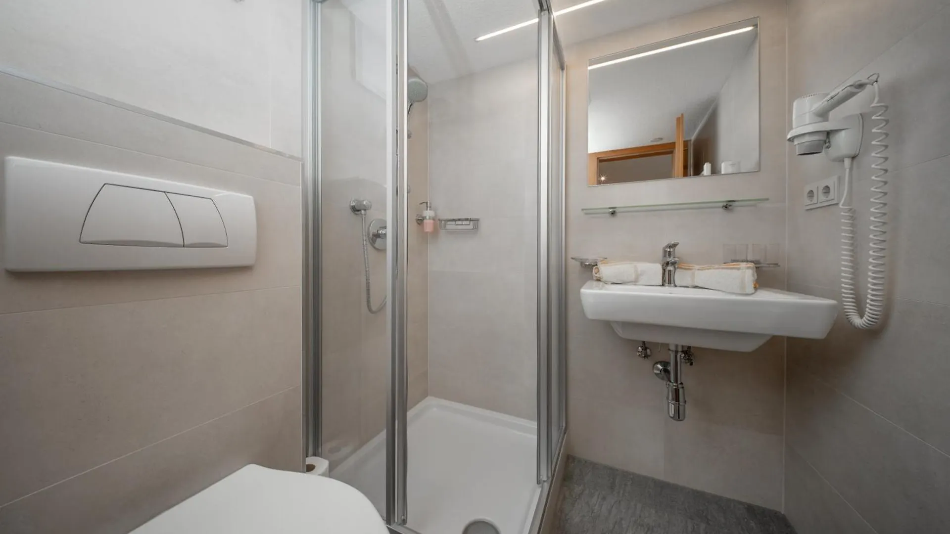 Guest house Pension Pitze Solden Austria